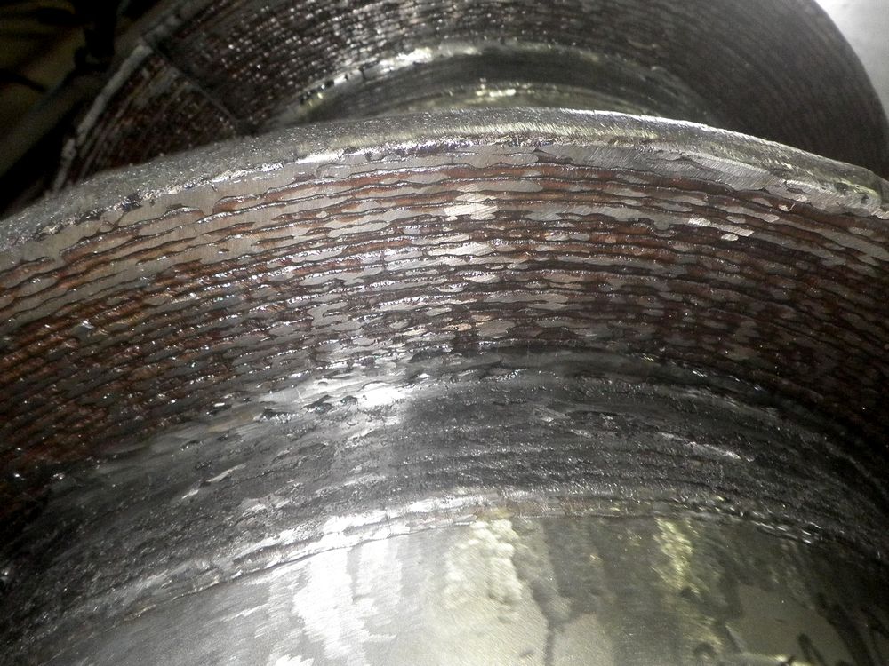 スクリュー羽根の溶接ビード外観