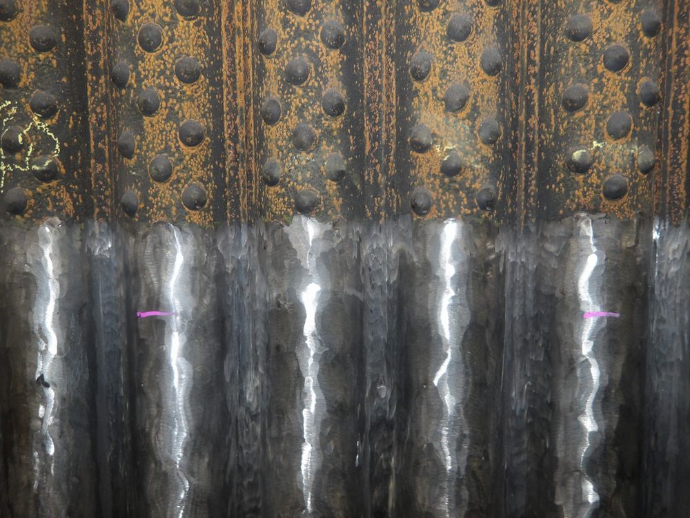 スタッド除去後の外観