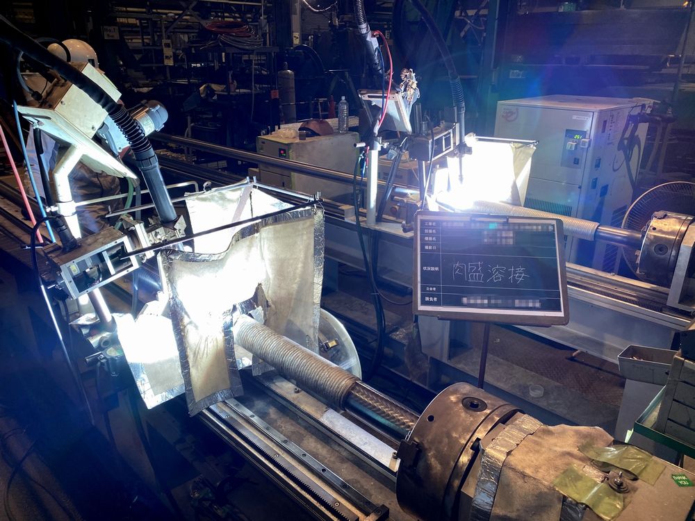 ボイラ用長尺管の外周肉盛溶接