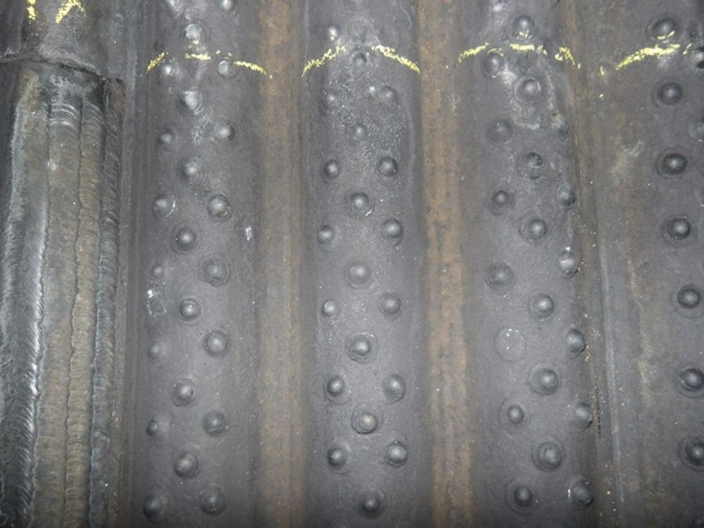 スタッドパネルの外観